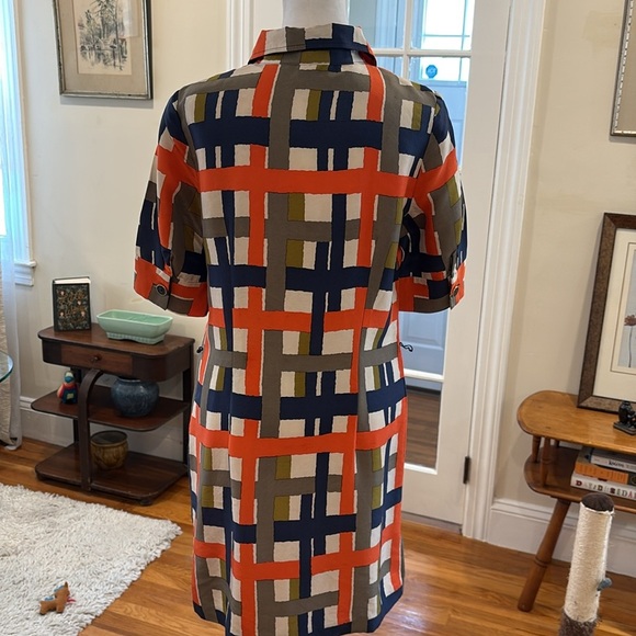 Molly of New York silk Geometric Patterned Dress - Orange, Blue, Green.  Size 4 - Picture 8 of 12